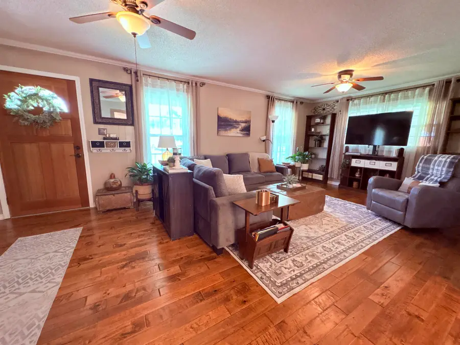 1328 Ar Hwy 175, Hardy, AR 72542 - #2
