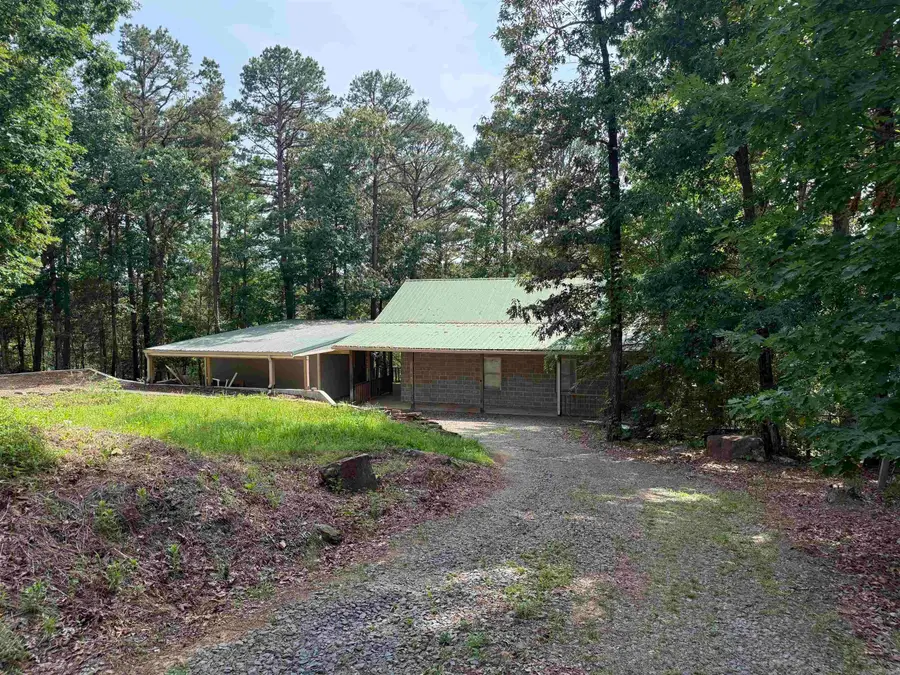 443 Cherokee Circle, Greers Ferry, AR 72067 - #2