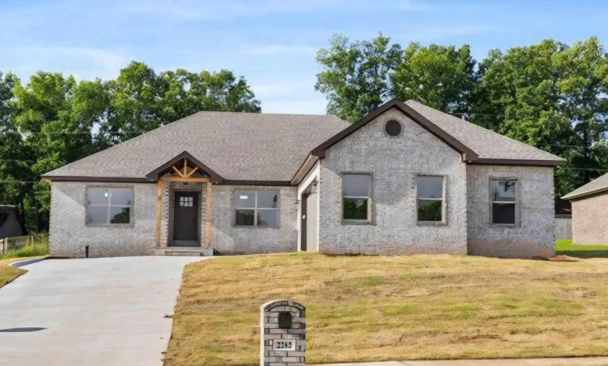 2262 E Maryland Avenue, Sherwood, AR 72120 - #1