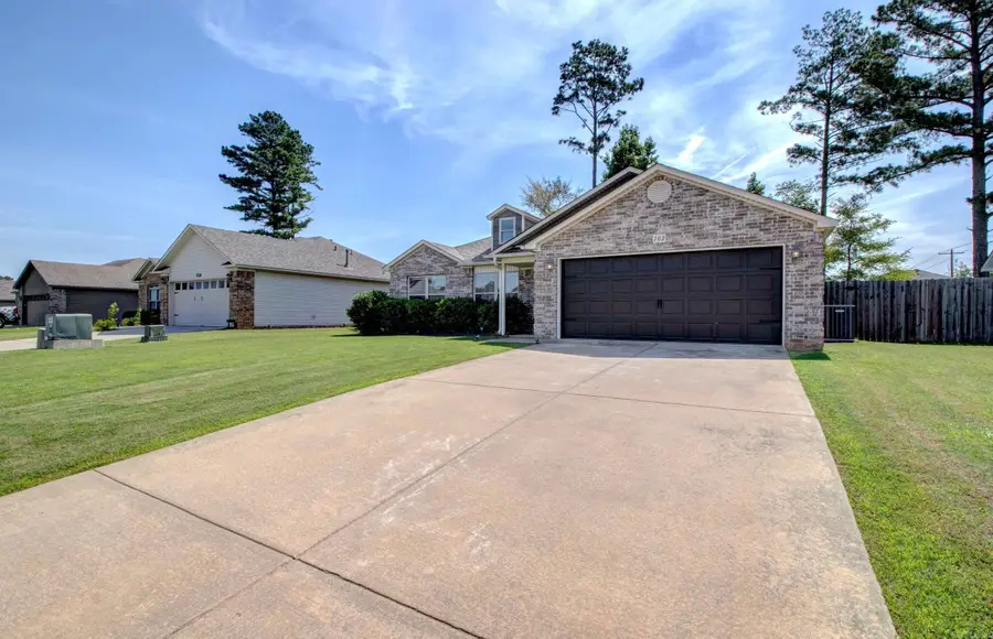 102 Spruce Street, Jacksonville, AR 72076 - #3