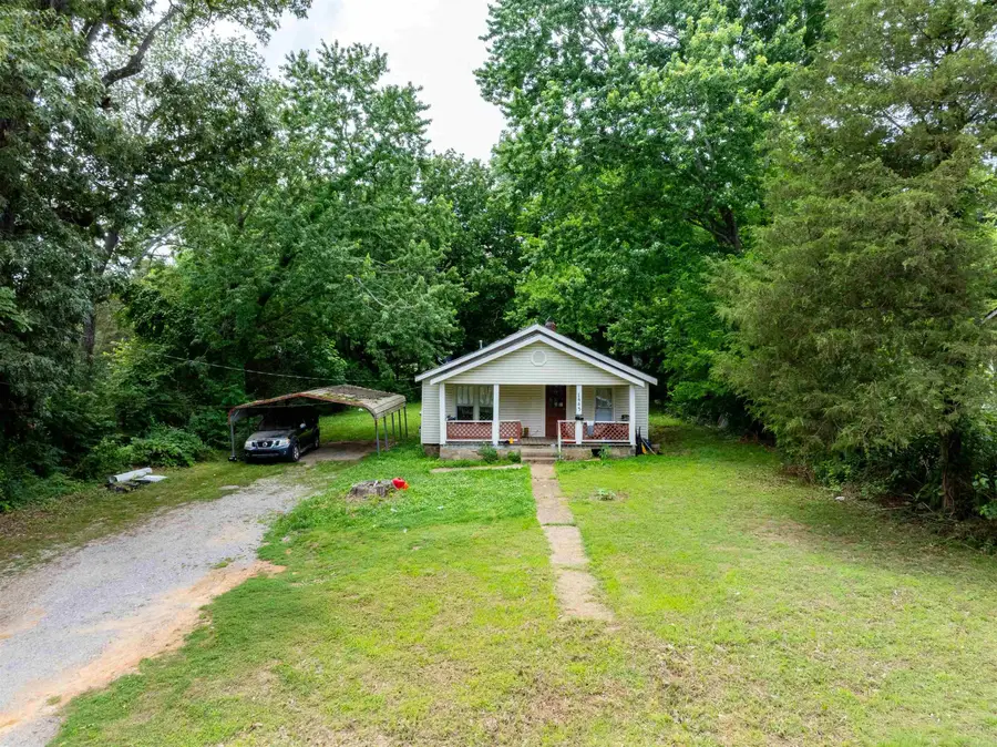 1443 N Heights Avenue, Batesville, AR 72501 - #3