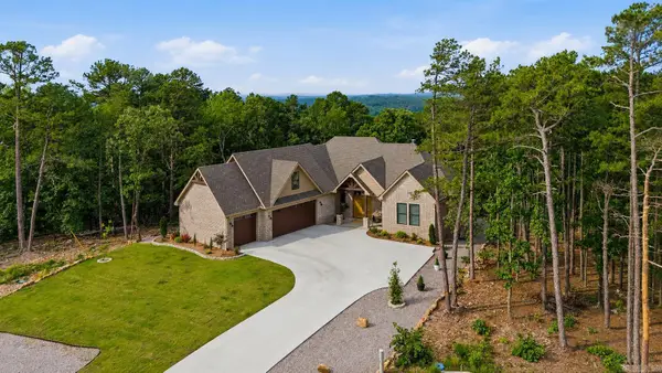 77 Letrista Dr, Hot Springs Village, AR 71909