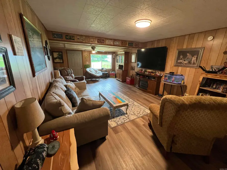 29 Overcup Lake Rd, Morrilton, AR 72110 - #3