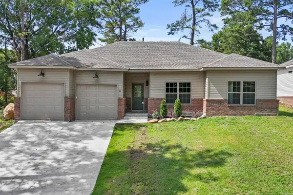 8 Lita Lane, Little Rock, AR 72206