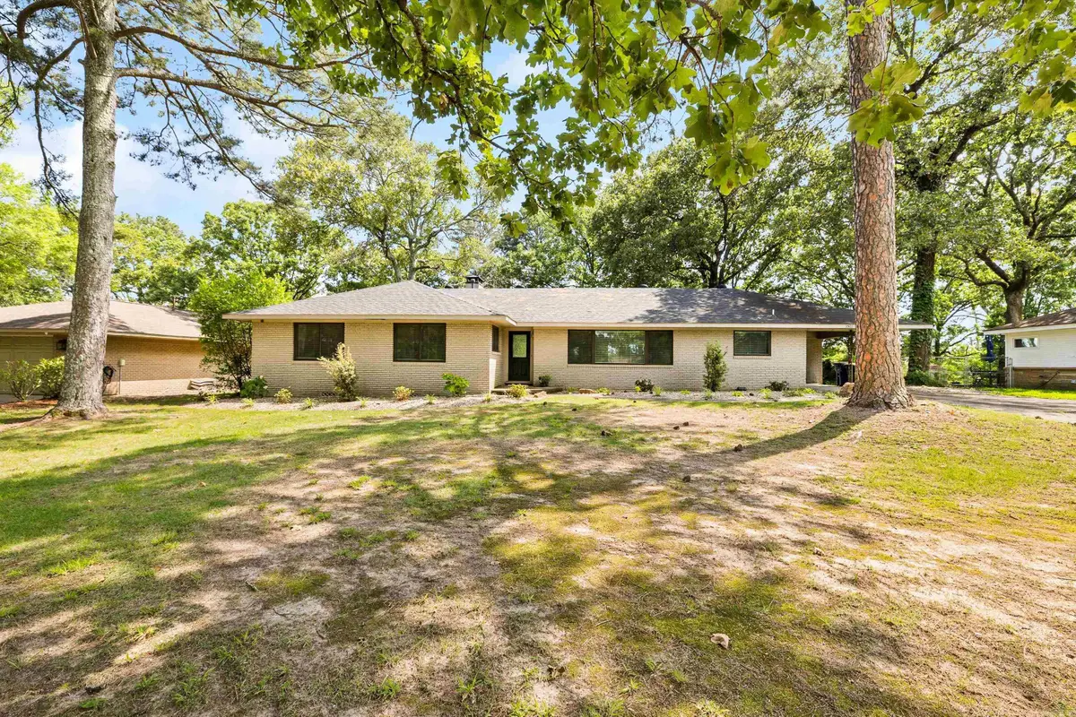3501 Lakeview Road, North Little Rock, AR 72116 - #1