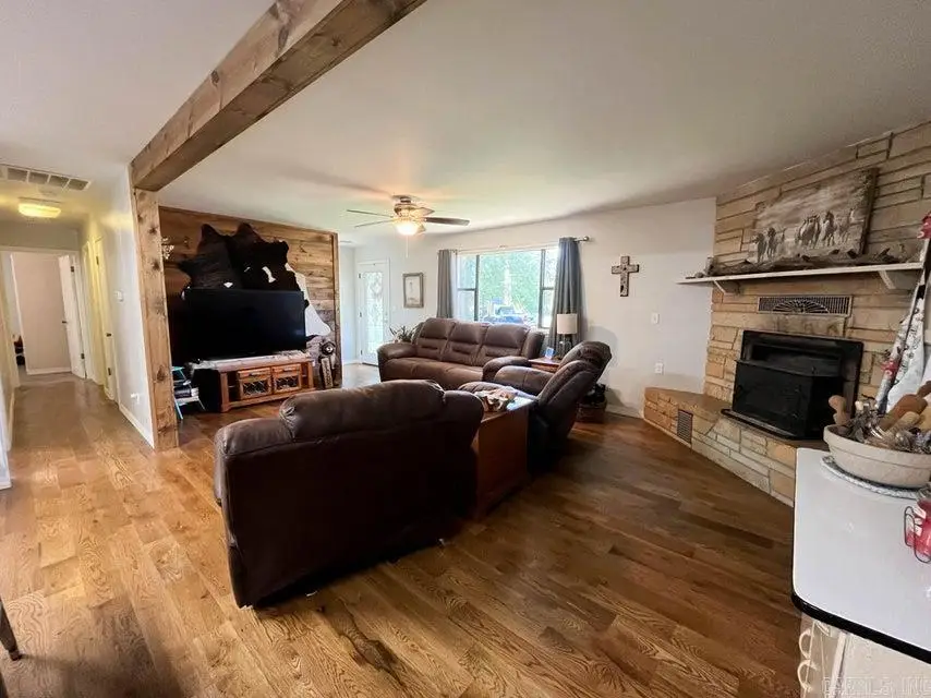 313 Beatrice St Street, Thayer, MO 65791 - #2
