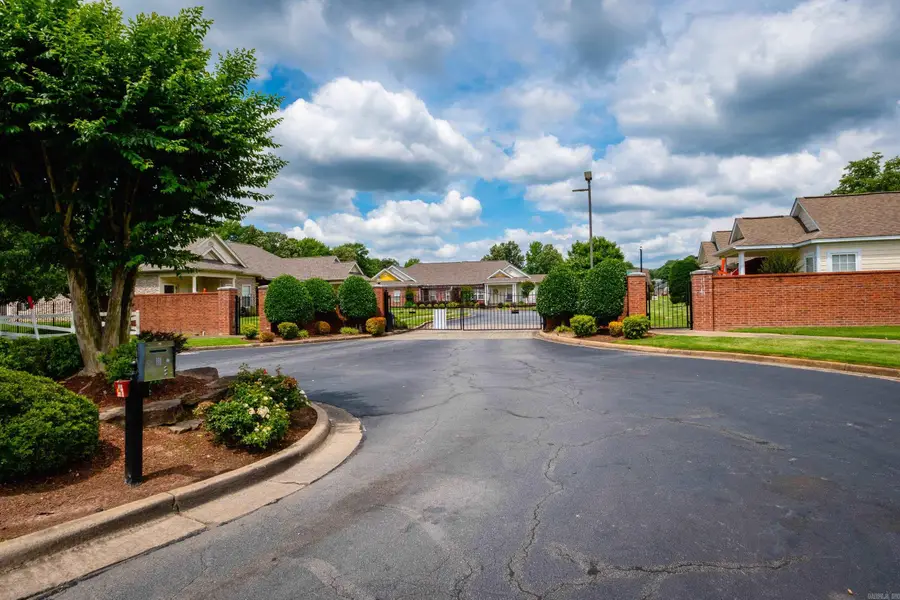 302 Stagecoach Village, Little Rock, AR 72210 - #3