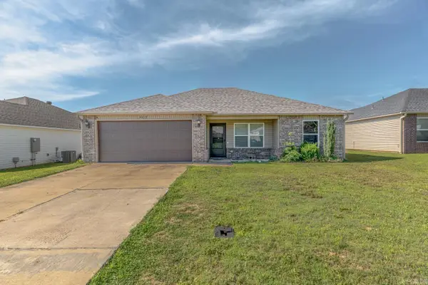 4017 Willow Ridge Dr, Jonesboro, AR 72405