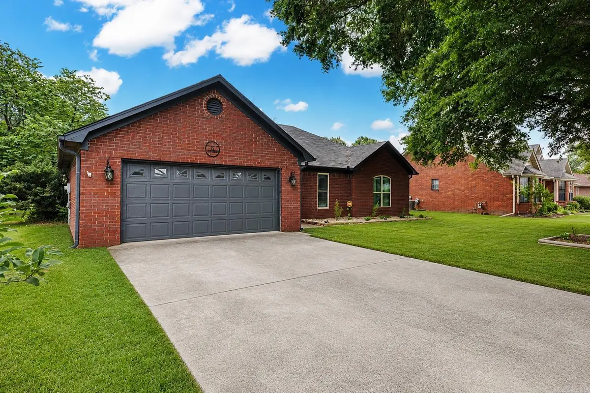8 Jonathan Drive, Conway, AR 72032 - #1