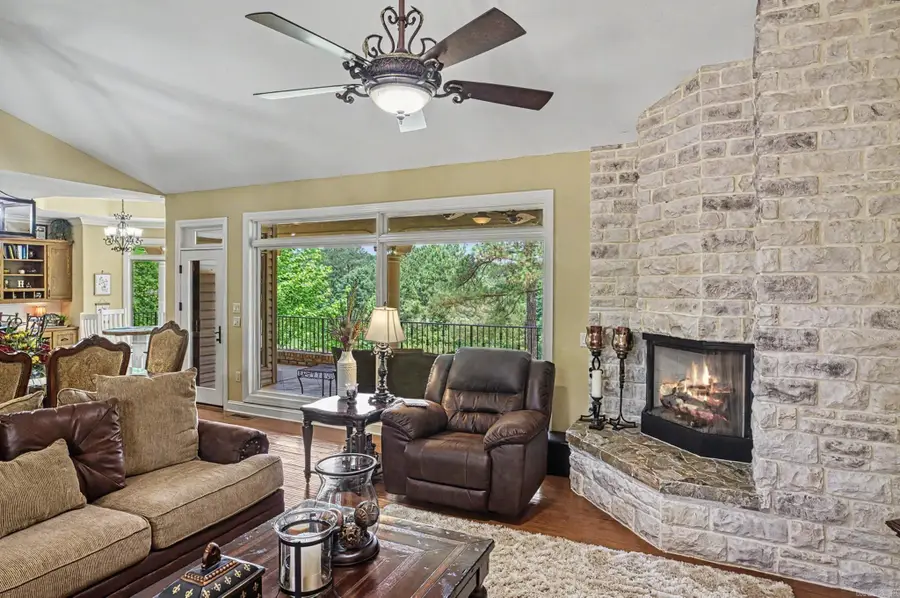 1 Vereda Lane, Hot Springs Village, AR 71909 - #2
