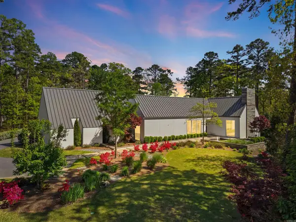 45 Sologne Circle, Little Rock, AR 72223