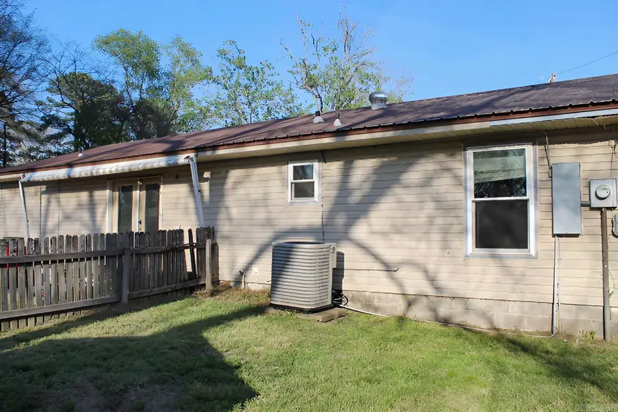 130 Karen Cove, Jacksonville, AR 72076 - #2