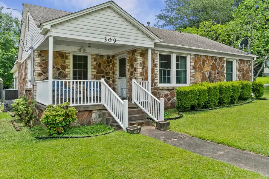 309 W Cleveland St., Bald Knob, AR 72010 - #2