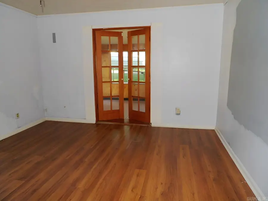 504 Holmes Street, Bay, AR 72411 - #3