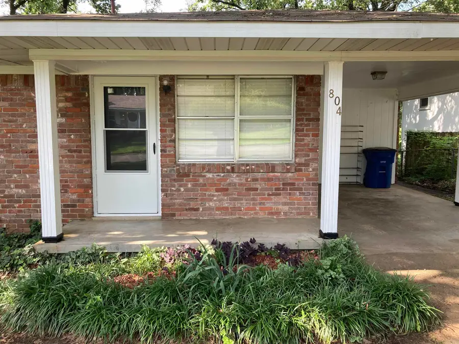 804 W 56th Street, North Little Rock, AR 72118 - #2