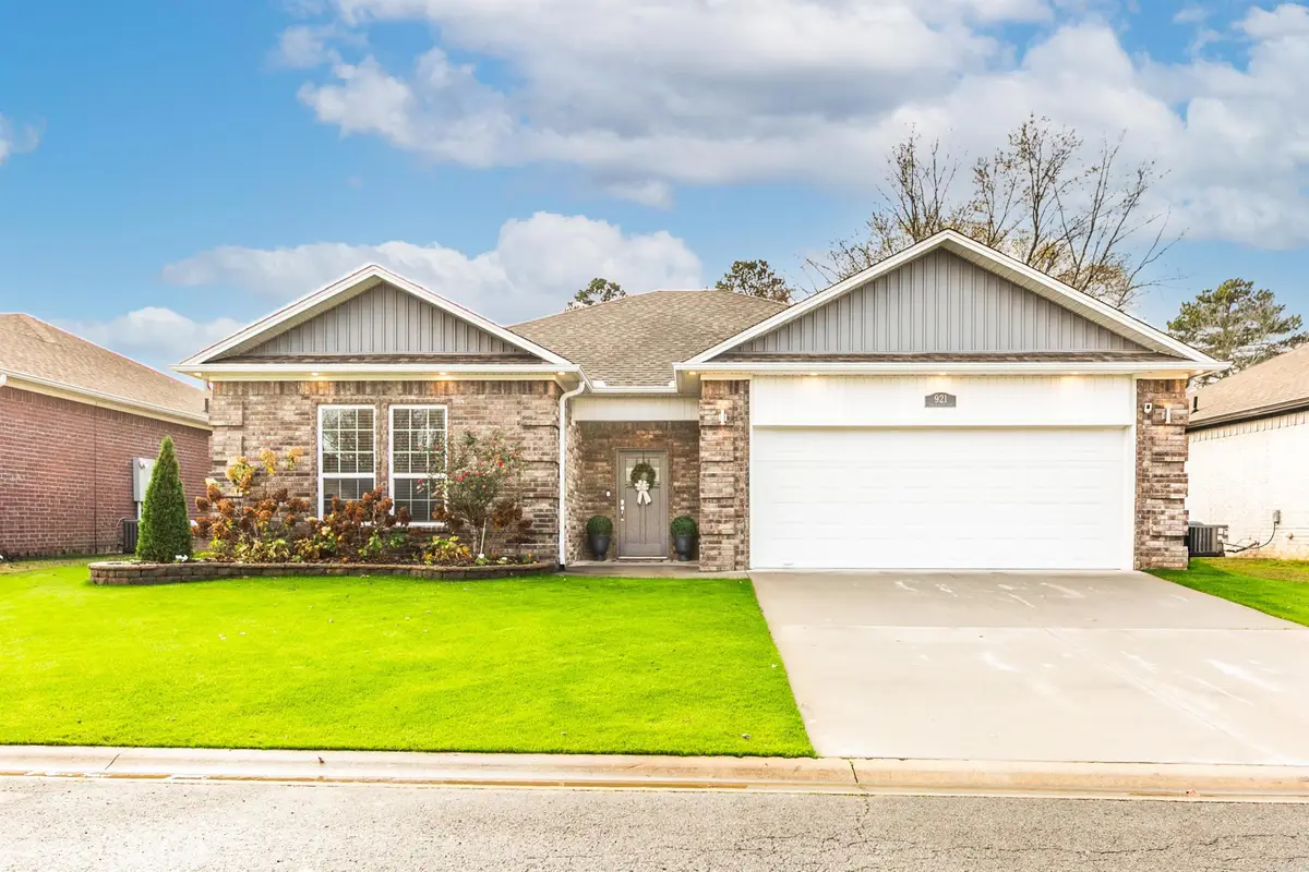 921 Villa Vista Loop, Cabot, AR 72023 - #1