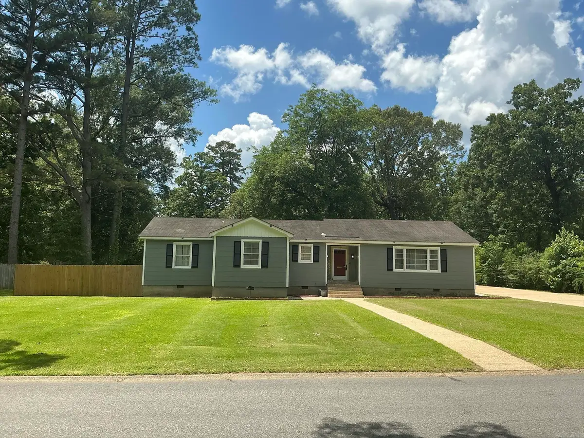 1006 Cedar, Crossett, AR 71635 - #1