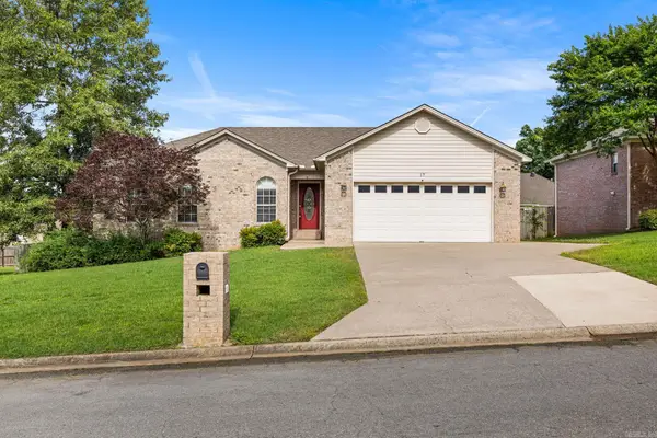 17 Clearwater Lane, Cabot, AR 72023