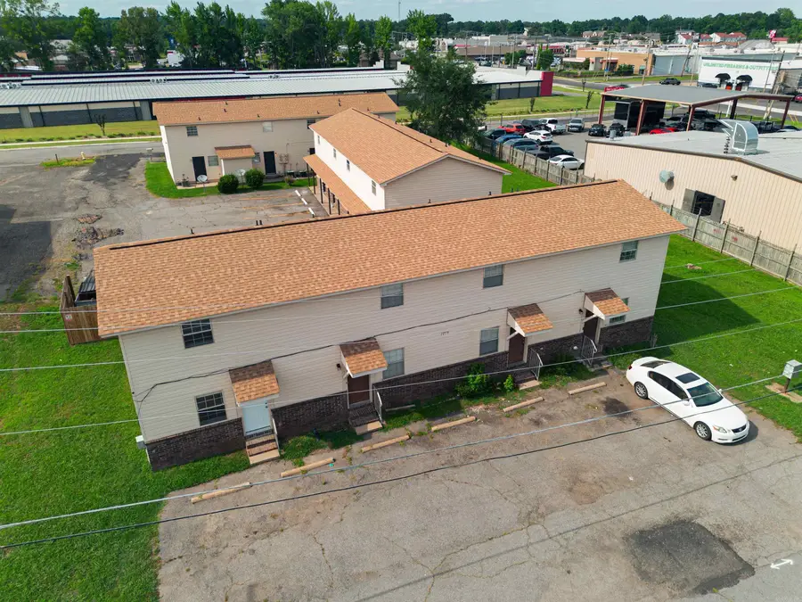 1099 W Elm St, Cabot, AR 72023 - #3
