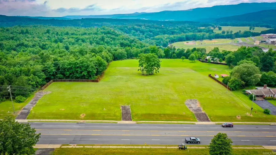 1174 Highway 65 S, Clinton, AR 72031 - #2
