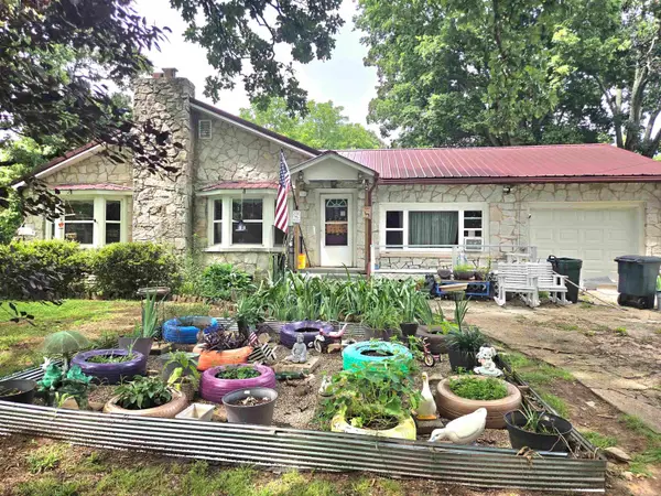 708 Parks Street, Mountain View, AR 72560