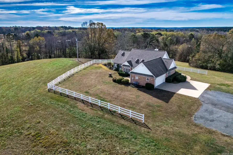 2356 Fendley Rd Road, Bismarck, AR 71929 - #2