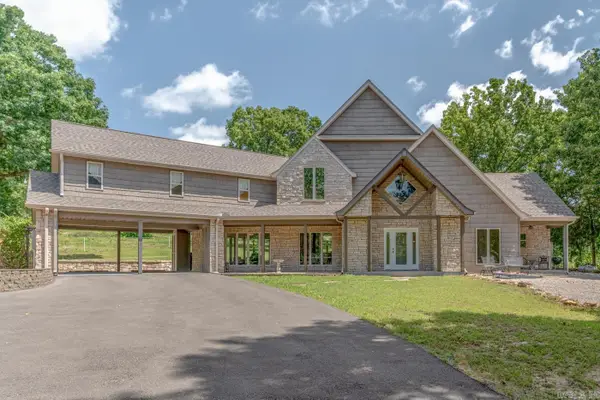 2214 E Diamond Lake, Horseshoe Bend, AR 72512
