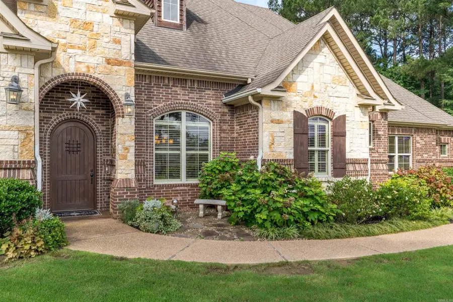 26 Manzanares Drive, Hot Springs Village, AR 71909 - #2