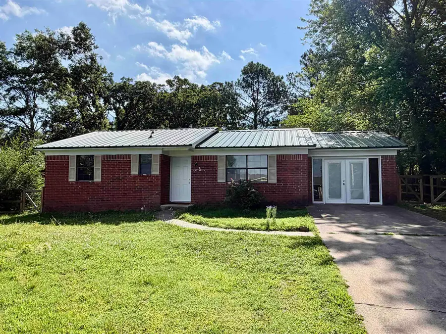 6 Wagoner, Clarksville, AR 72830 - #2