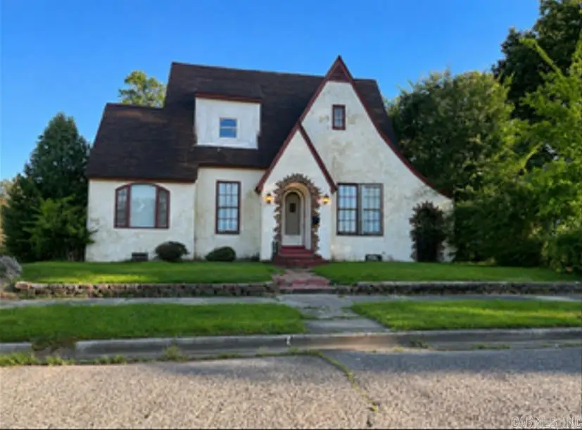 1002 W 24th Avenue, Pine Bluff, AR 71603 - #1
