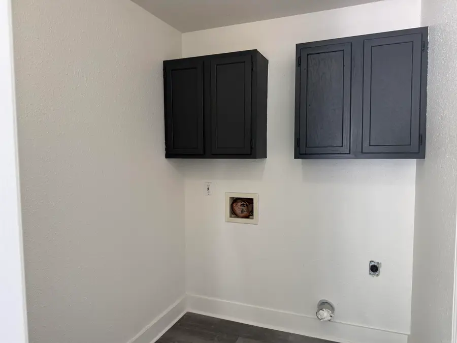 211 N 18th Ave, Paragould, AR 72450 - #3