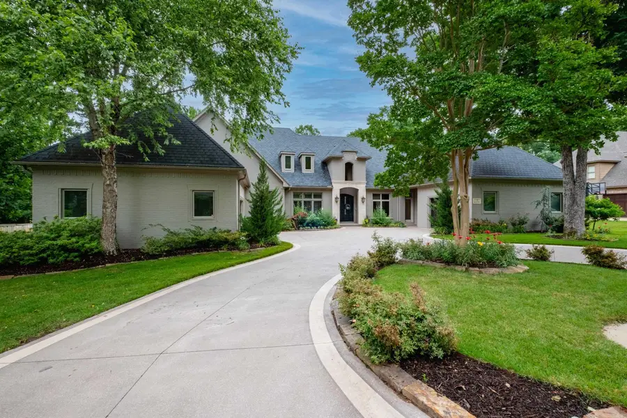 24 Maisons Drive, Little Rock, AR 72223 - #2