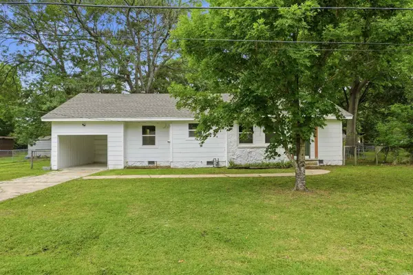 305 SW 3rd Street, Kensett, AR 72082