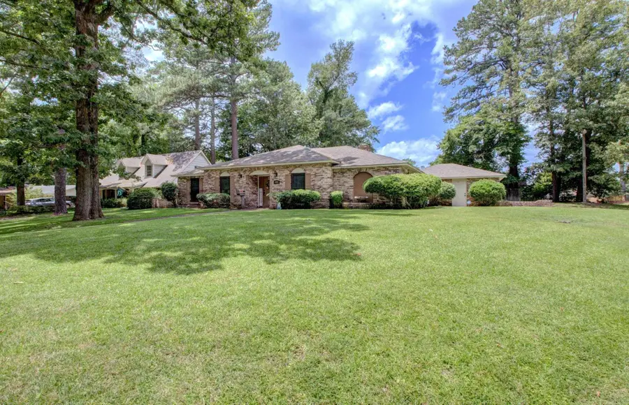 4000 S Holly Street, Pine Bluff, AR 71603 - #2