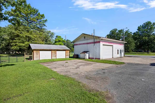 221 Highway 9, Oppelo, AR 72110