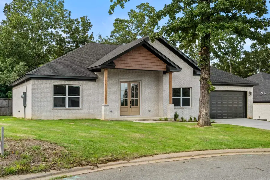 520 Forest Oak Cove, Jacksonville, AR 72076 - #2