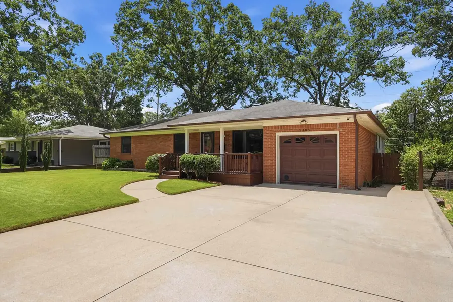 2408 Seminole Trl, North Little Rock, AR 72116 - #2