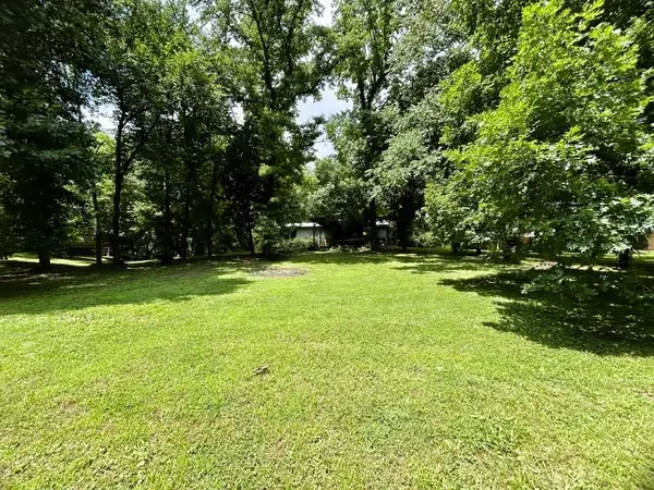 622 Da Hu Road, Melbourne, AR 72556