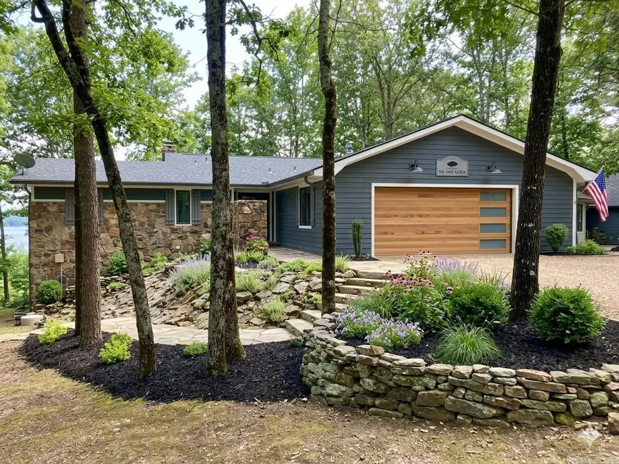 215 Pine Hill Rd, Fairfield Bay, AR 72088 - #2