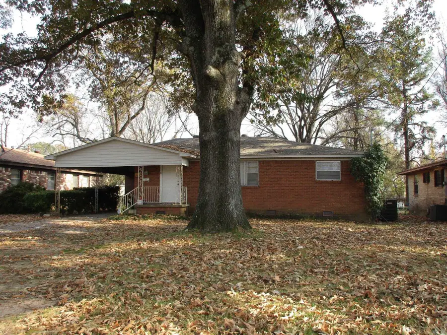 212 Kay Street, North Little Rock, AR 72117 - #2