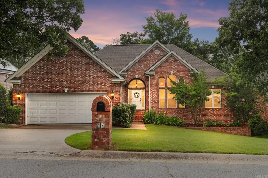 17 Chicot Dr, Maumelle, AR 72113 - #3
