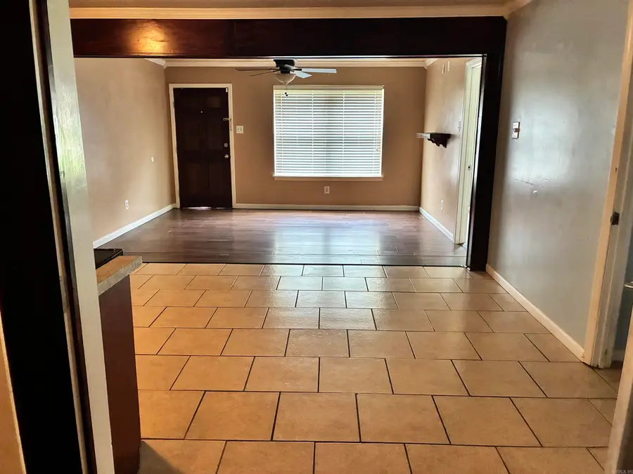 7401 Grace Drive, Little Rock, AR 72209 - #3