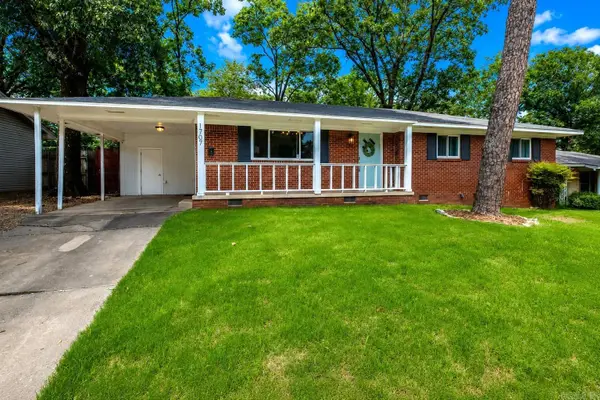 1707 Crestwood Road, North Little Rock, AR 72116