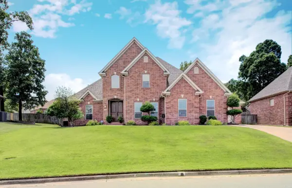 141 Mountain Valley Drive, Maumelle, AR 72113