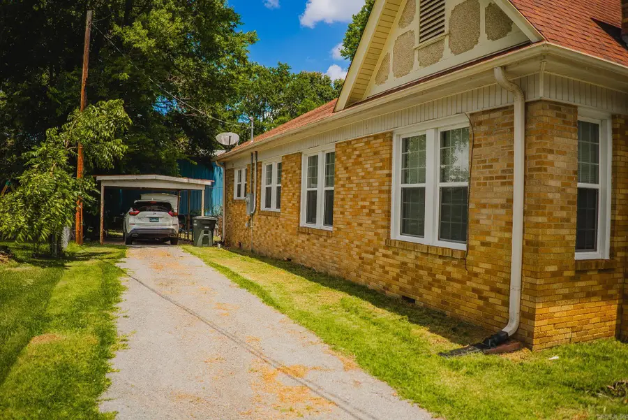 209 E Shelton Avenue, Monticello, AR 71655 - #3