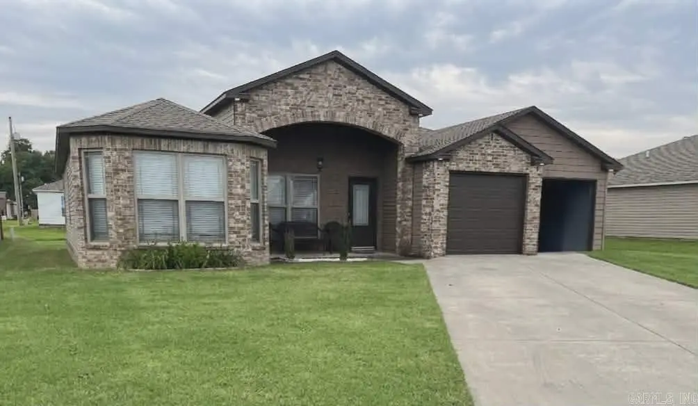 200 Gavin Drive, Paragould, AR 72450 - #1