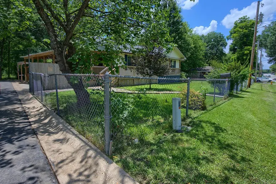 914 Thelma Street, Benton, AR 72015 - #3