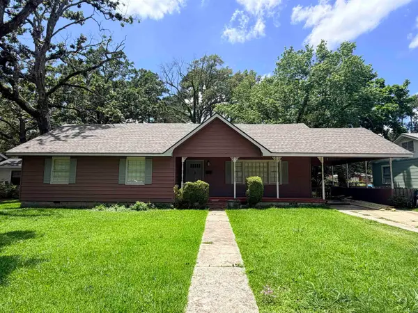 1106 Beech St, Crossett, AR 71635