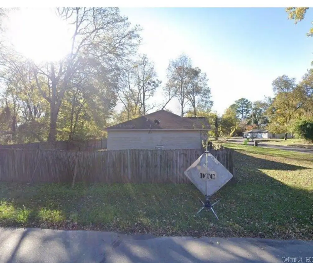 313 W 6th Street Street, Stuttgart, AR 72160 - #1