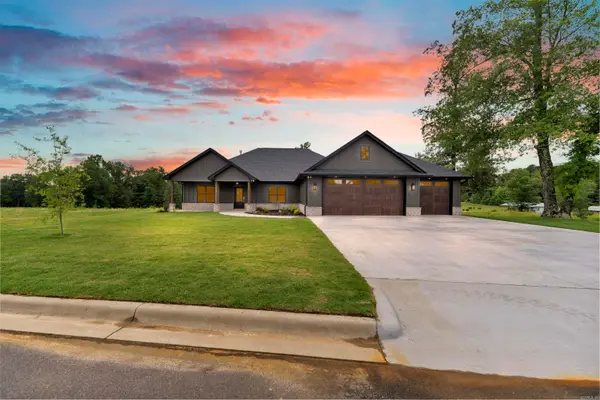 105 Laurie Dr, Mena, AR 71953